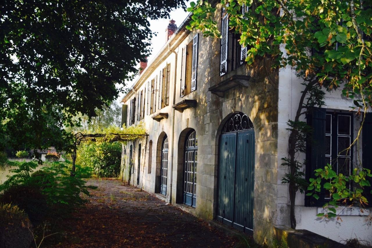 Villa 2 Pas Sages La Roche-Chalais Екстериор снимка